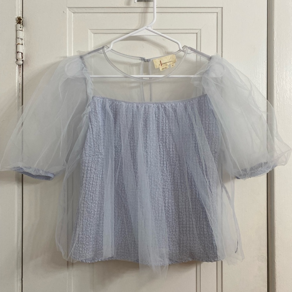 Anthropologie puff sleeve top